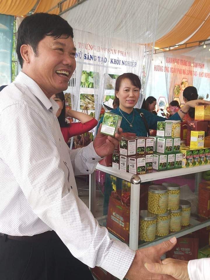 Cà gai leo Thanh Bình tại hội chợ hàng việt nam chất lượng cao